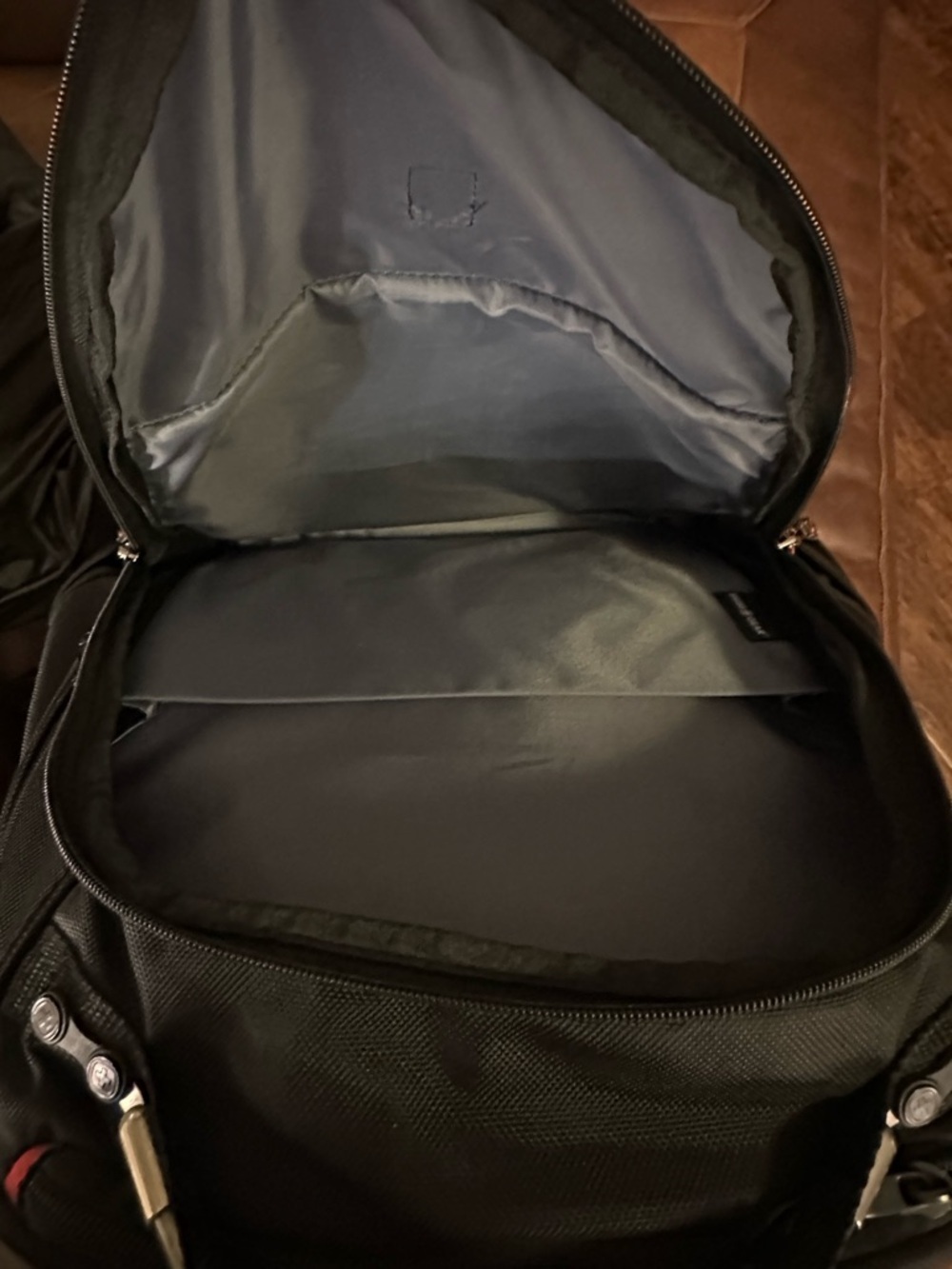 Wenger Swiss Gear Mens Ibex 17" Laptop Backpack Black OS - Picture 6 of 6